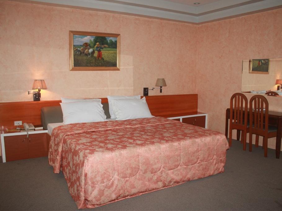 Hotel Elena Davao Luaran gambar